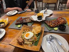-Naughty Nuri’s Phuket