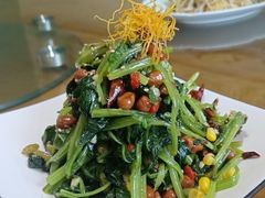 -大胡同天津菜·海肠捞饭·津门皮皮虾锅贴一绝(西姜井店)