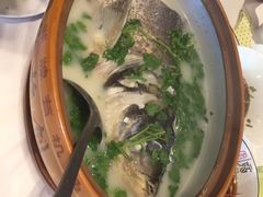 砂锅鱼头汤-风味小馆(天目湖宾馆店)