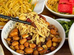 -萍姨抻面馆·鸡架冒菜(清湖店)