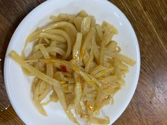 -牛八宝桂林米粉(八里庄店)