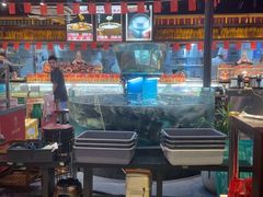 -魏铭鱼头捞饭(晋阳路店)