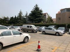 -闯关东东北农家菜(崂山石老人店)