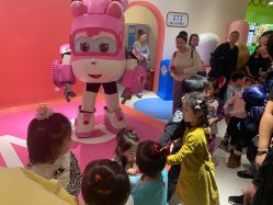 -乐多星球潮玩中心(沈阳嘉里城店)
