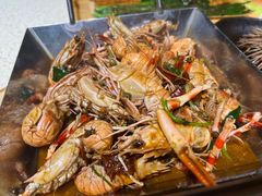 -蚝堡海鲜·威海菜·海肠捞饭·烧烤·亚洲吃蚝公司(幸福门店)