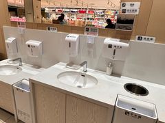 -胖东来生活广场(健康路店)