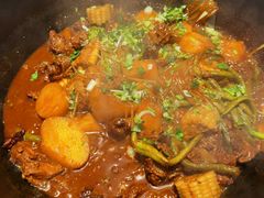 -山河屯铁锅炖(哈西站店)