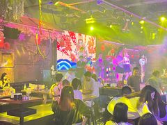 -喜鹊音乐酒馆(西街店)