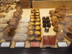 -LANLIZI BAKERY(COSMO店)