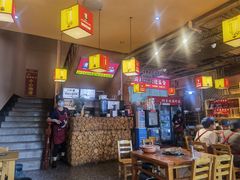 -阿婆情腊排骨火锅(金虹路店)