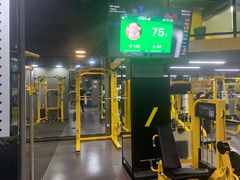-可逸运动24小时健身