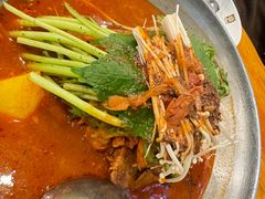 -喇喇排骨火锅·传统韩式脊骨汤(望京西园总店)