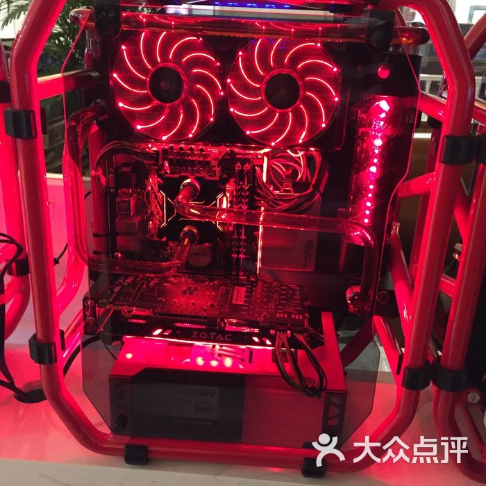 大山楂网络俱乐部门面图片