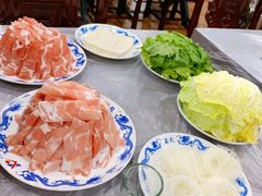 -鑫龙火锅城(环山路店)