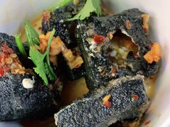 -黑色经典臭豆腐·湖南特产(步行街店)