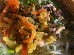 -正宗李家土鸡米线店