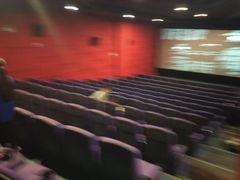 放映厅-哈艺时尚影城(海珠赤岗店)