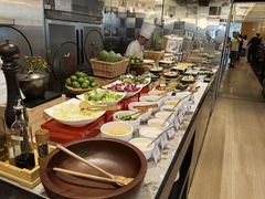 -圣丰索菲特·2 On 988 Café 自助餐厅