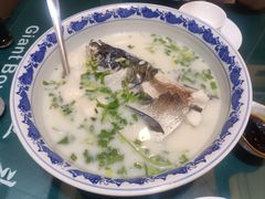 -南京金牛湖巨碗鱼头