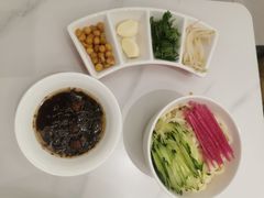 -元唐家宴•经典东北菜(梅市口路店)