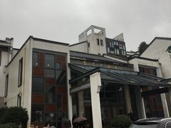 -九华山聚龙大酒店