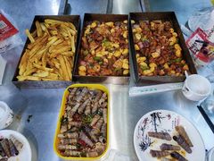 -老三李村河底戳子肉(总店)