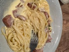 -玛格萝妮(汇智国际商业中心店)