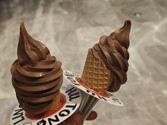 -玲婧胡同·生日蛋糕·餐厅(嘉里城店)