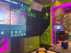 -UK派对KTV(日月广场店)