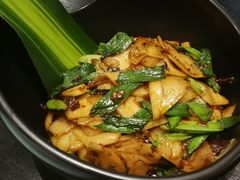 柠檬叶干巴炒饵块-翠湖宾馆·中餐厅