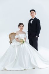 -雪中彩影婚纱摄影·微光艺术中心