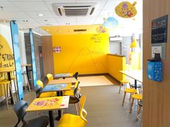 用餐区-麦当劳(江滨北路得来速餐厅)