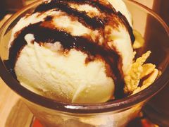 -必胜客(WOW中心城店)