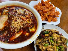 -胡子饮食店
