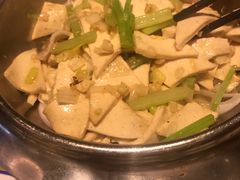 -秦香阁·西北家常菜(徐汇日月光中心店)