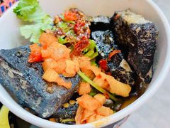 -黑色经典臭豆腐·湖南特产(坡子街店)