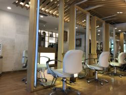 大厅-简法造型·品牌形象店