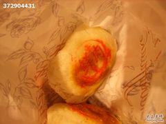 和爷爷奶奶们一起排队买月饼-长发西饼(临顿路店)