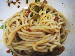 -牛八宝桂林米粉(八里庄店)