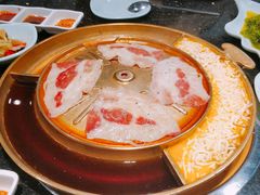 -猪啊牛呀羊啊铜盘烤肉(正大广场店)