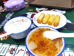 桃胶银耳雪梨-五条人糖水铺(武林总店)
