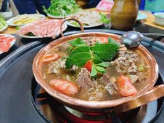 -银同牦牛肉火锅