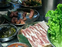 -哈哈碳都·牛肋条无限自助烤肉(宝龙店)