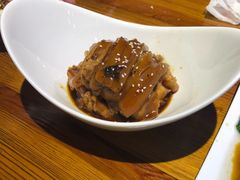 黑椒酱猪蹄-尚岛私房菜(西方巷店)