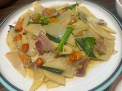 -民间瓦缸煨汤館(嵩山路店)