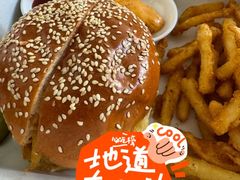 -悠航SLOWBOAT(三里屯店)