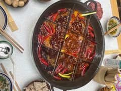 -正贰捌经重庆老火锅(建设路店)