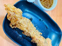 -莱莱小笼·乔艾