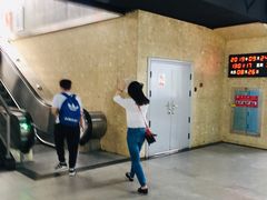 -黄浦路(地铁站)