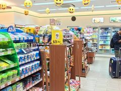 -全家便利店(杭州龙翔桥地铁站店)